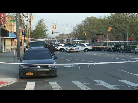 Police find man with at least 10 gunshot wounds in Queens