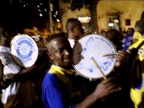 Unidos da Tijuca - Bateria Pura Cadencia -  Ensaio na Rua - Fevereiro 2012