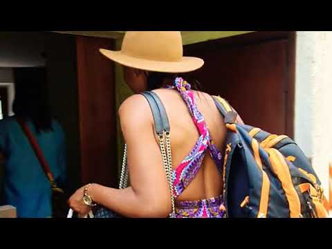 Scenic and Quiet Lakeside Beaches In Brescia, Italy - Idro Lake - Manerba Del Garda. #travelvlog