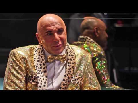 Simon Gross - Showbiz Show Teaser