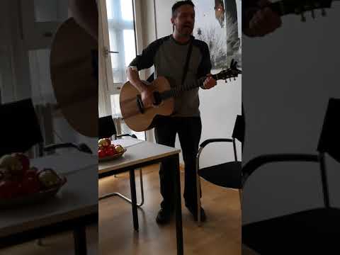 download lagu mp3 mp4 Tobias Strauch, download lagu Tobias Strauch gratis, unduh video klip Tobias Strauch