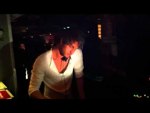 Andrea Raffa @ Seven Apples (versilia) 21.11.2010