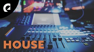 Elias Naslin feat. Lucy &amp; Elbot, Elijah N - Stick Together