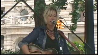 Amy Speace doing "The Killer in Me"