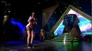 Rihanna - Live R1 Hackney Weekend [Cockiness (Love It), Birthday Cake]