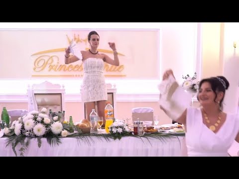 Zaigrali svatovi Garu,zapevao Marko Gačic-Orkestar Nikole Lukića ``Ajkule``