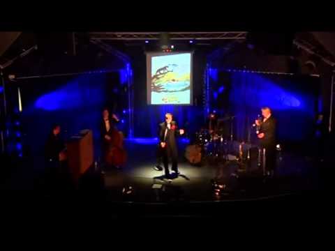 MINNIE THE MOOCHER cotton candies