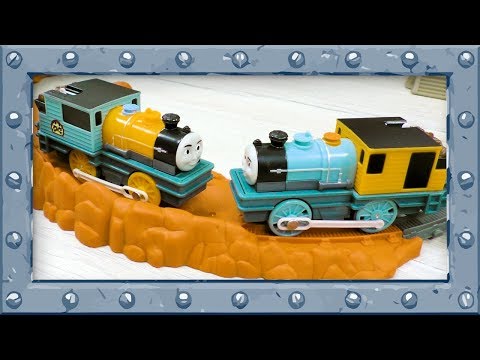 Bash & Dash Double Fun Challenge | Accidents will Happen | TrackMaster | Thomas and Friends #38