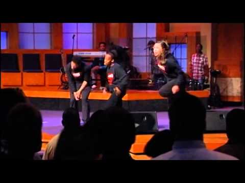 Valor Christian College Remnant (What Can I Do - Tye Tribbett)