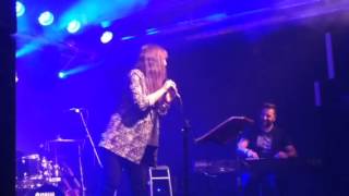 Vanesa Martín 'El sitio de mi recreo' (Homenaje Antonio Vega) Sevilla