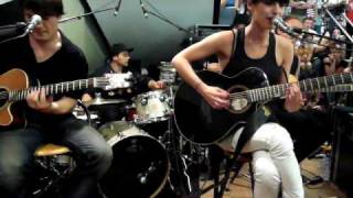 Superbus - Nelly, Showcase Acoustique Virgin Megastore Strasbourg, 17.06.2009