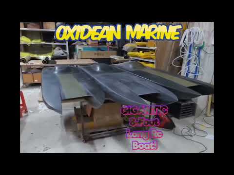 GIGANTIC 8-FOOT LONG 100MPH RC BOAT