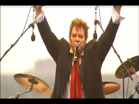 Doc Neeson - The Max Sessions - The Angels In The Sand - St Kilda Beach, Melbourne