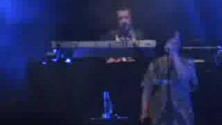 Ignudi fra i Nudisti - Elio e le Storie Tese live a Marcon