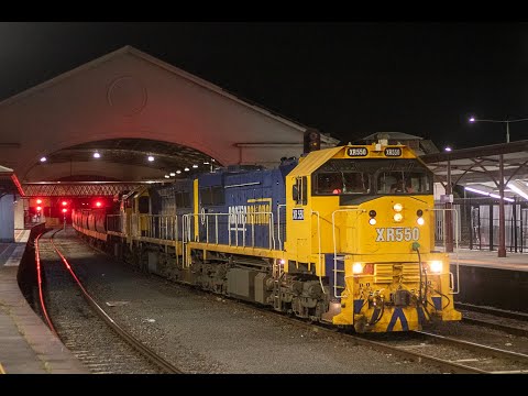 XR550, XR551 and XR552 on 9146 loaded PN grain from Sea Lake to North Geelong- 30/11/22