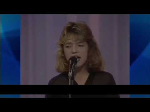 Dina Di Visão De Rua No Silvio Santos Com 18 Anos Vídeo Raríssimo [1994]