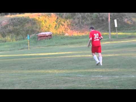 LKS Brzeźce   JUW e II Jaroszowice Tychy 16 09 2012 Fragment meczu cz 1