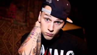Machine Gun Kelly Ft. Aaron Lafette-Fantasy W  Lyrics-HD - YouTube.flv