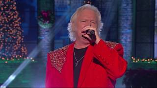 T. Graham Brown and Mike Rocking Around The Christmas Tree | Huckabee
