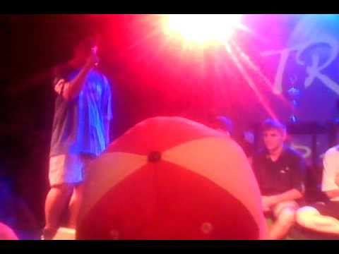 Jonavi vs Lulo 8vo La Madriguera   Microphone Edition