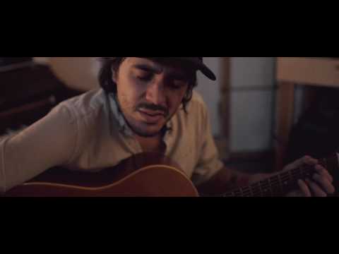 Richard Edwards - Rollin', Rollin', Rollin' (In Studio Performance)