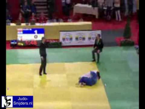Judo 2009 Paris: Isaev (RUS) - Bonhomme (FRA) [-73kg]