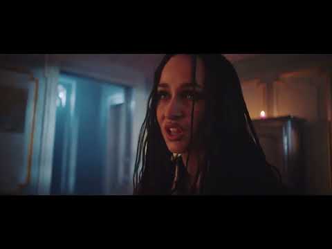 JUNO x Holy Molly - Parcă Ești Altcineva