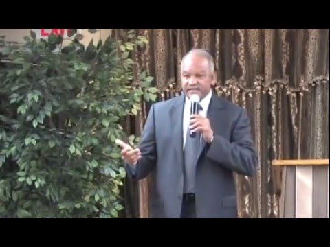 04/16 Gabriel Revela el Misterio - El Cristo del Apocalipsis. Pr Andrés Portes