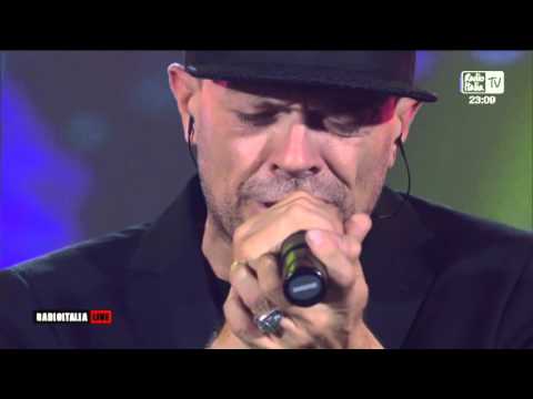 Nessun Rimpianto - Max Pezzali @ RadioItalia Live 2/10/2015