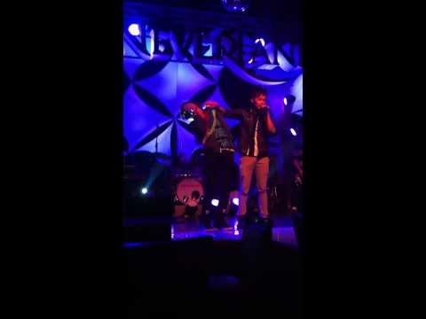 Khomsan and Dave - Joop (2) จูบ