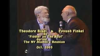 Fyvush  &amp; Theodore Bikel perform&quot; Fiddler On The Roof&quot; Oct 2003.