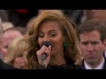 Beyoncé cantando el himno de Estados Unidos en la investidura de Obama