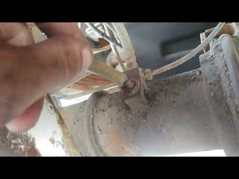 Quick Differential Vent Vacuum Clean Trick.