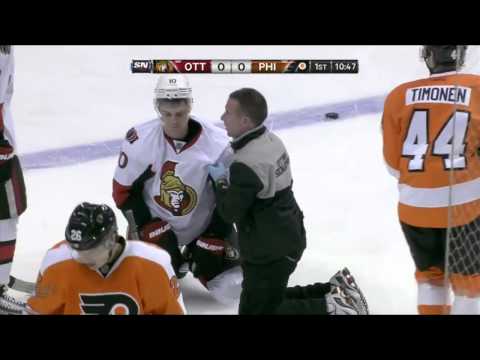 Harry Zolnierczyk Hit on Mike Lundin (Ottawa Senators vs Philadelphia Flyers Mars 2, 2013) NHL HD