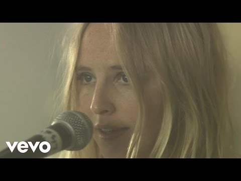 Lissie - Wedding Bells (Live)