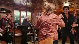 Fredys Evergreen Trio