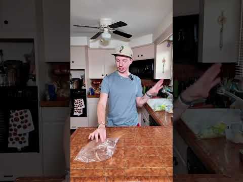 What can you make with shaved steak from the store?! Shaved steak sandwiches! Here is an easy dinner