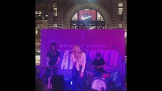 Katelyn Tarver - Never Fade (Live on The Grove, LA)