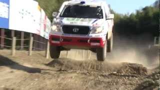 preview picture of video 'Team Land Cruiser Toyota Auto Body Presentation 2013 Dakar Rally in Japan'