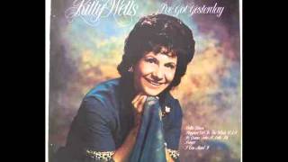 Kitty Wells- You&#39;er Not Easy To Forget (Lyrics in description)- Kitty Wells Greatest Hits