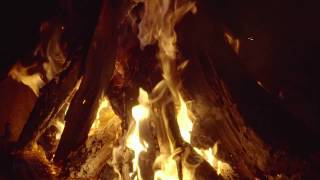 10-Hour of Slow Motion Fire Relax video - Campfire