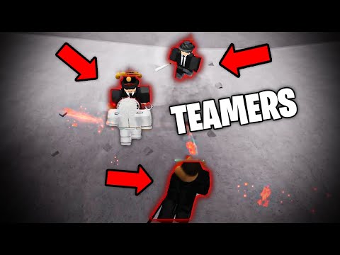 DEMOLISHING A PRO CLAN in Roblox The Strongest Battlegrounds