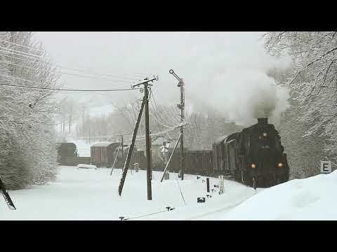 Das war manchmal schon fast zu viel Schnee 58 311 mit Güterzug