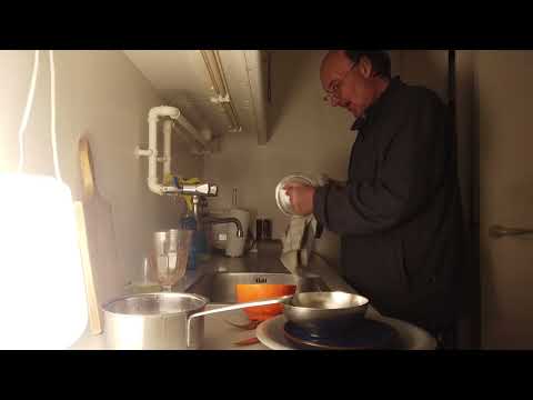 MongoTV_10793 - Vasker OP Onsdag Aften Efter Spist POMFRITTER og SNAKKER