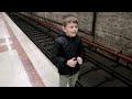 Cu Metroul Prin București Ninge în Prima Zi De Primăvară