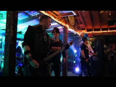 hammer down featuring chasing phoenix