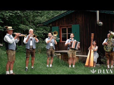 Die lachende Lisa (Polka) - Irrsdorfer Tanzlmusi - Volksmusik - DAXN