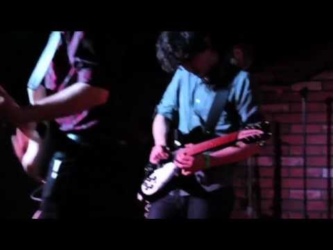 Mister Loveless - "Nineties Children" [OFFICIAL VIDEO]