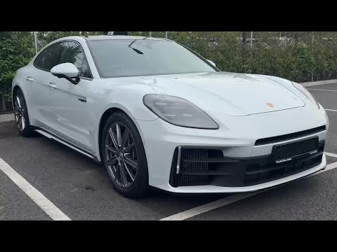 Porsche Panamera 4 E-hybrid - Image 2
