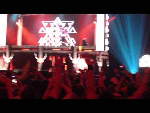 Brute vs. Concrete Angel (Armin van Buuren Mashup)